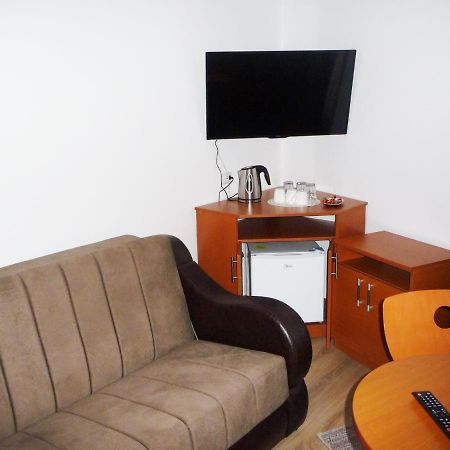 Sobe Rooms Aleksandar Nis Exterior photo